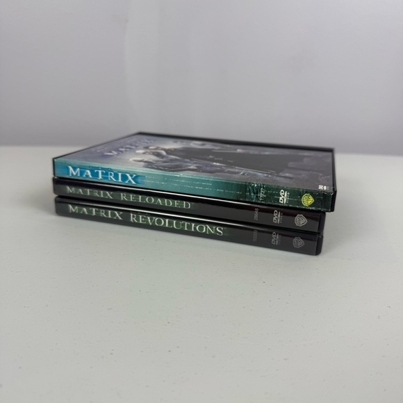 Matrix Trilogy DVD Set - Picture 3 of 16